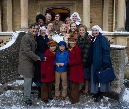 呼叫助产士第十五季封面图